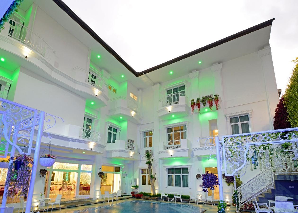 Sahira Butik Pakuan Syariah Hotel Bogor Luaran gambar